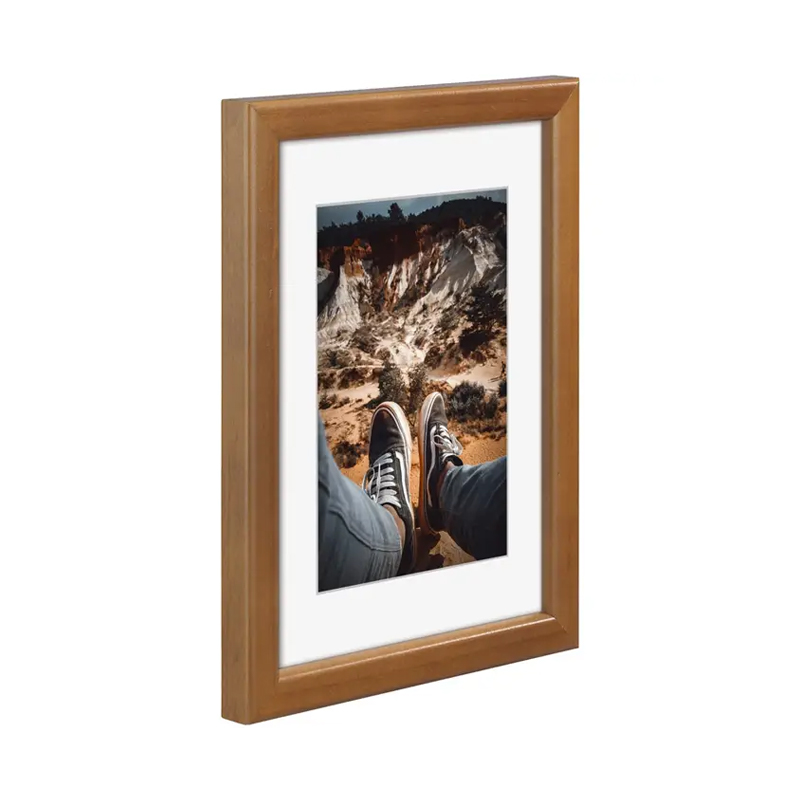 Hama rámček drevený BELLA. orech