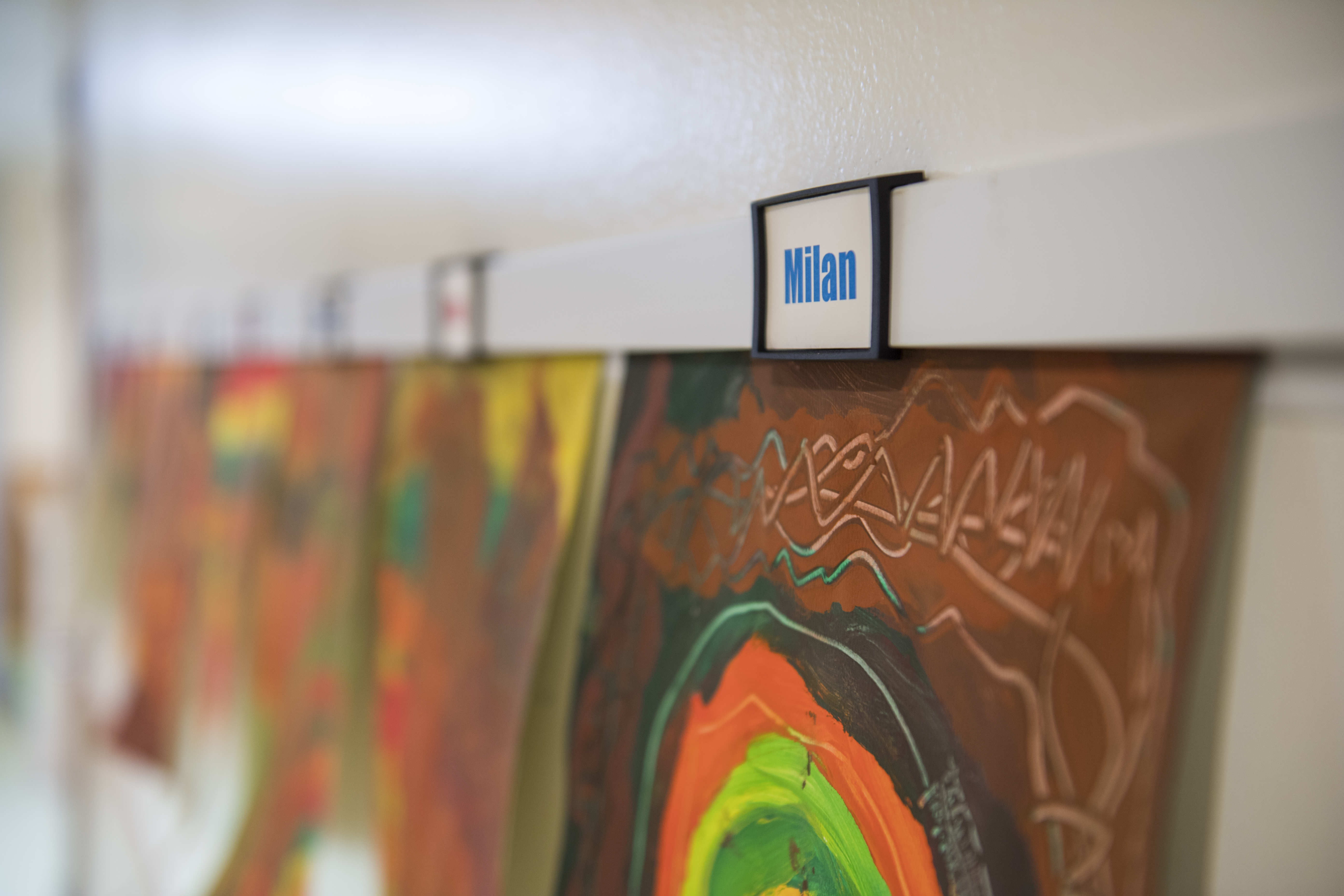 Závěsný systém na obrazy - SET Info Rail me 2m bilý